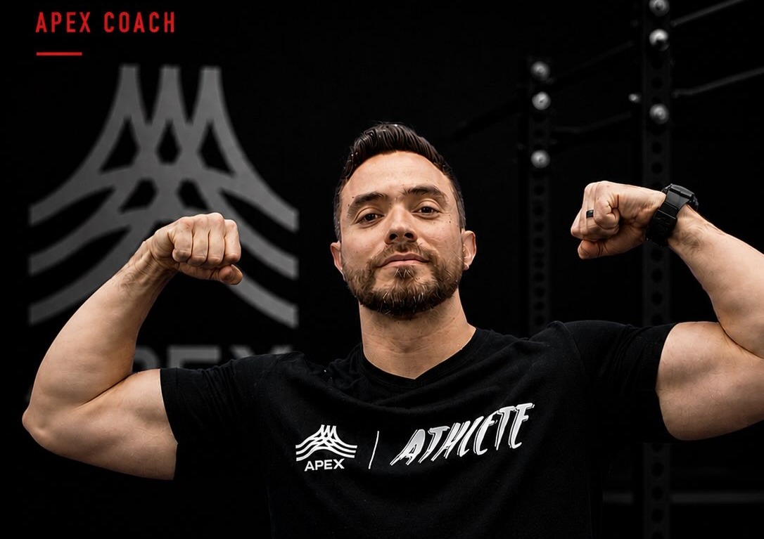 Coach Luis de APEX